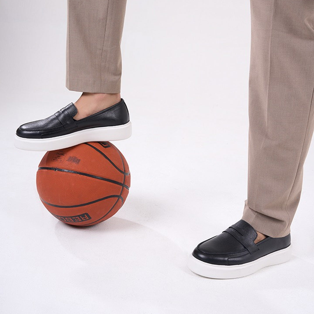Step into Comfort: What Makes McCoy Shoes Ideal for All-Day Wear